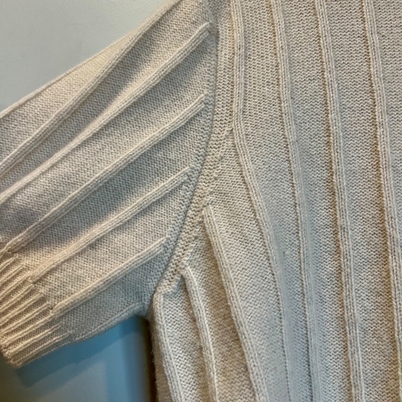 Khaite Esmeralda Cashmere Sweater - Picture 5 of 6